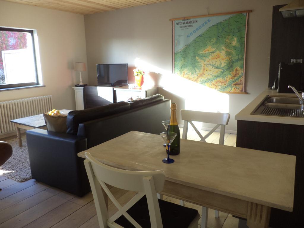 B&B De Vlaschaerd Heule Szoba fotó